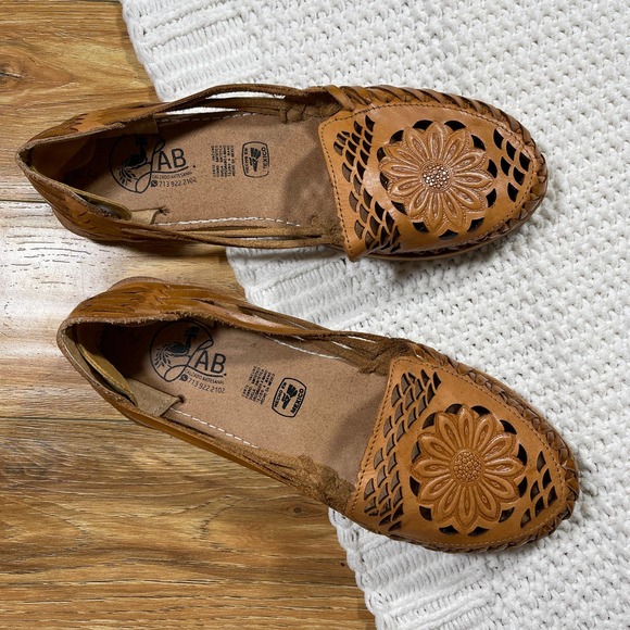 Flower Huaraches SZ 7 laser cut - Picture 6 of 8